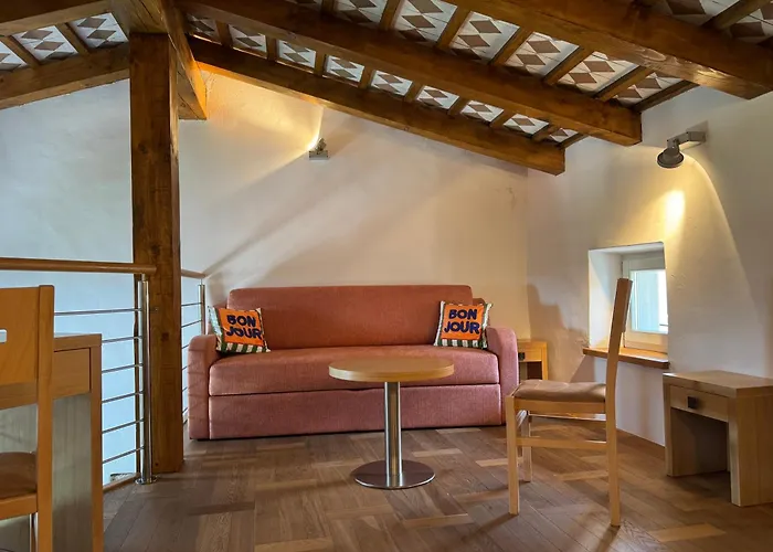 Апартаменты Smartnook And *